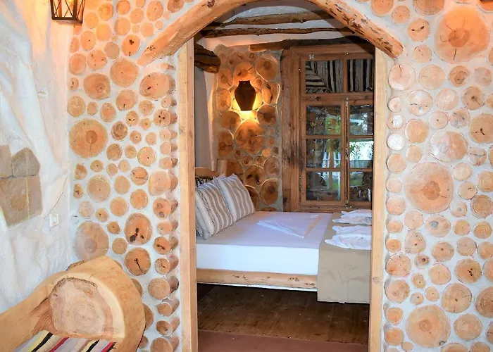 The Flintstones House Daire *