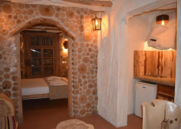 Daire The Flintstones House Limenaria (Thasos)