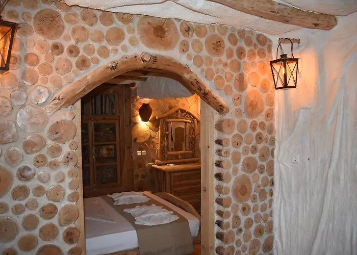 The Flintstones House Apartament *
